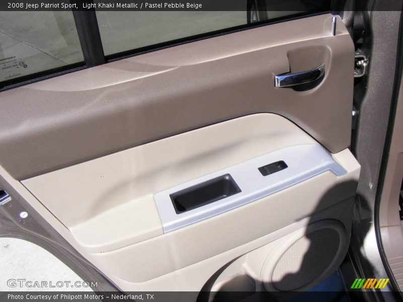 Light Khaki Metallic / Pastel Pebble Beige 2008 Jeep Patriot Sport