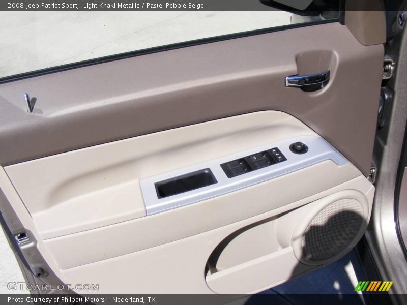 Light Khaki Metallic / Pastel Pebble Beige 2008 Jeep Patriot Sport