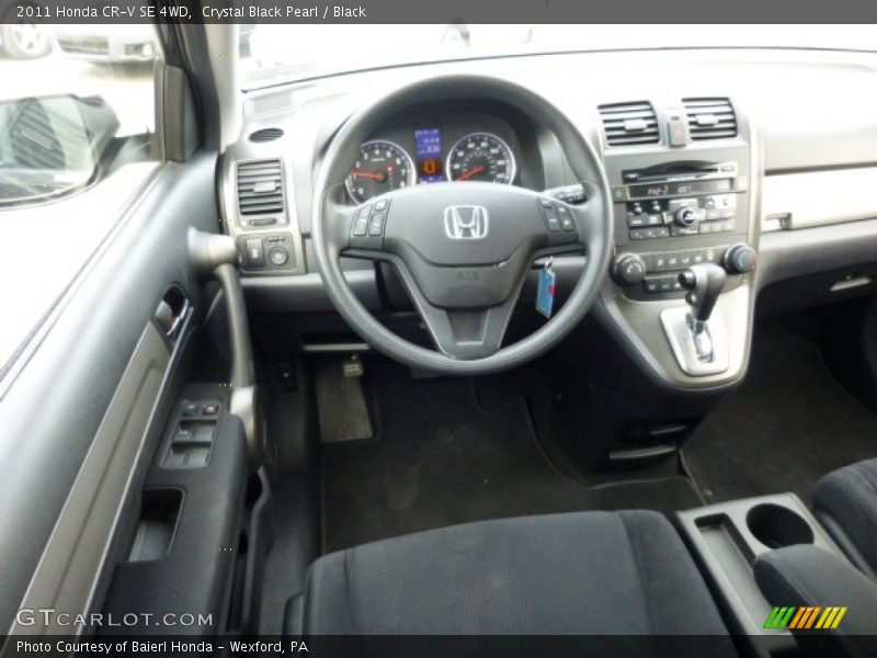 Crystal Black Pearl / Black 2011 Honda CR-V SE 4WD