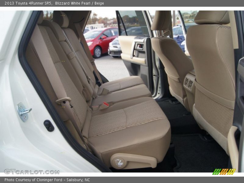 Blizzard White Pearl / Beige 2013 Toyota 4Runner SR5