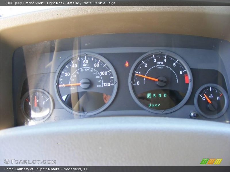 Light Khaki Metallic / Pastel Pebble Beige 2008 Jeep Patriot Sport