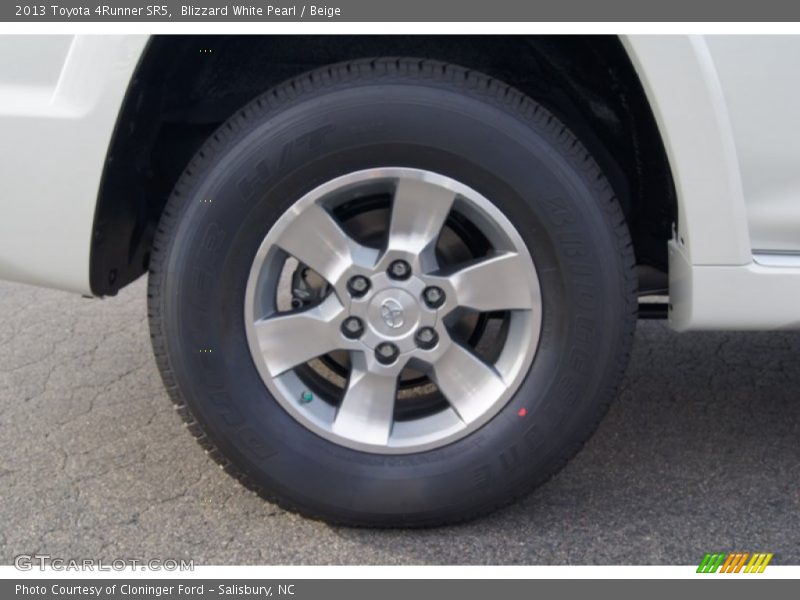 Blizzard White Pearl / Beige 2013 Toyota 4Runner SR5