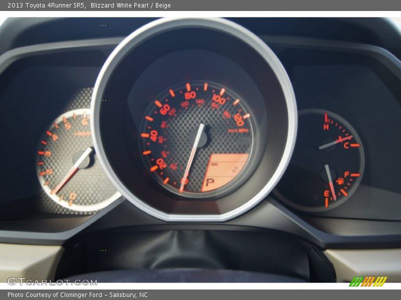 Blizzard White Pearl / Beige 2013 Toyota 4Runner SR5