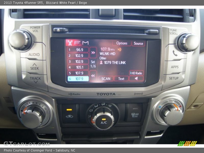 Blizzard White Pearl / Beige 2013 Toyota 4Runner SR5