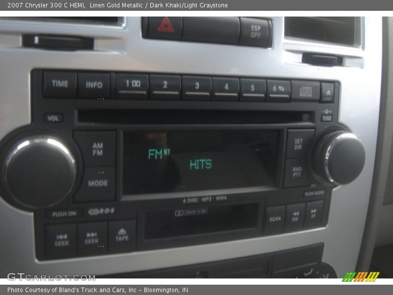 Linen Gold Metallic / Dark Khaki/Light Graystone 2007 Chrysler 300 C HEMI