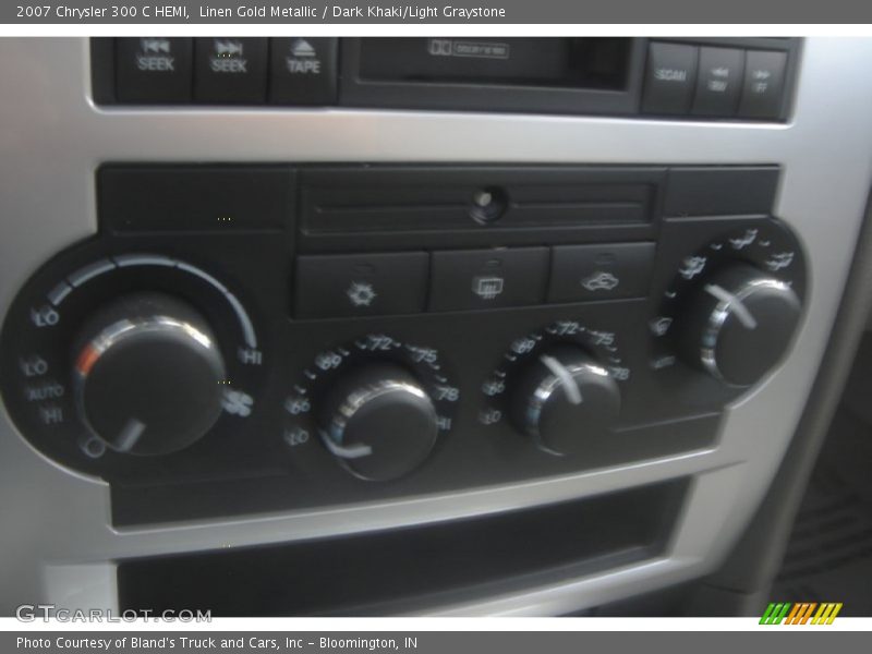 Linen Gold Metallic / Dark Khaki/Light Graystone 2007 Chrysler 300 C HEMI