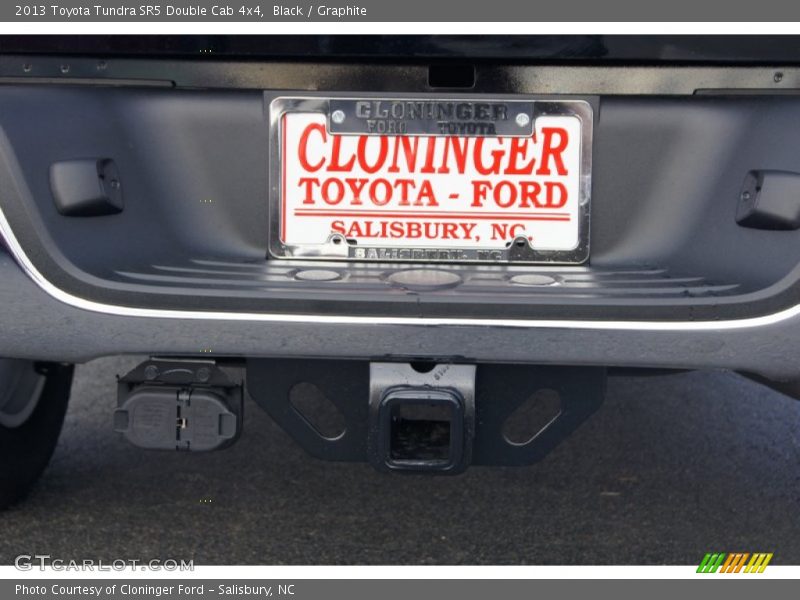 Black / Graphite 2013 Toyota Tundra SR5 Double Cab 4x4