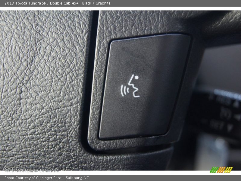 Controls of 2013 Tundra SR5 Double Cab 4x4