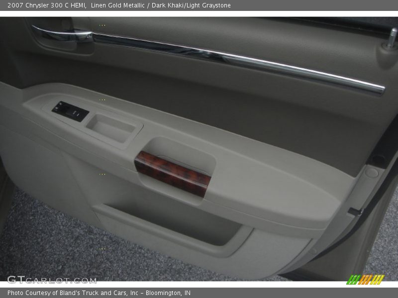 Linen Gold Metallic / Dark Khaki/Light Graystone 2007 Chrysler 300 C HEMI