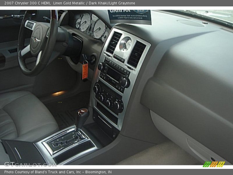 Linen Gold Metallic / Dark Khaki/Light Graystone 2007 Chrysler 300 C HEMI