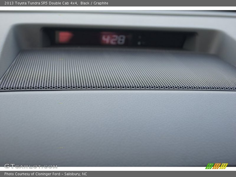Black / Graphite 2013 Toyota Tundra SR5 Double Cab 4x4