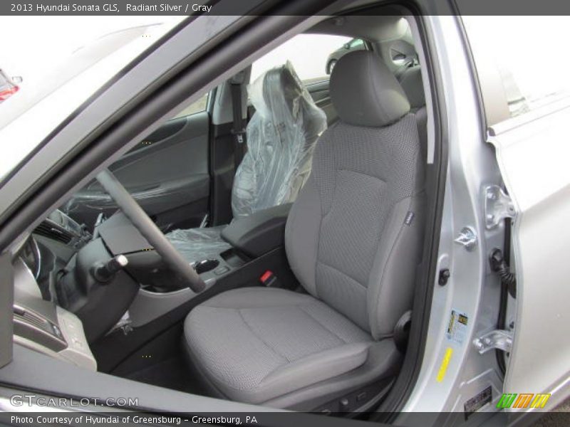 Radiant Silver / Gray 2013 Hyundai Sonata GLS