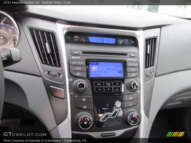 Radiant Silver / Gray 2013 Hyundai Sonata GLS