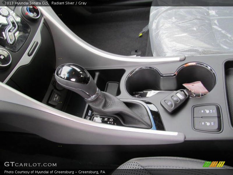 Radiant Silver / Gray 2013 Hyundai Sonata GLS