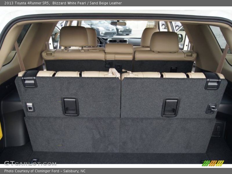 Blizzard White Pearl / Sand Beige Leather 2013 Toyota 4Runner SR5