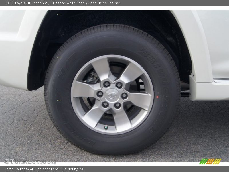 Blizzard White Pearl / Sand Beige Leather 2013 Toyota 4Runner SR5