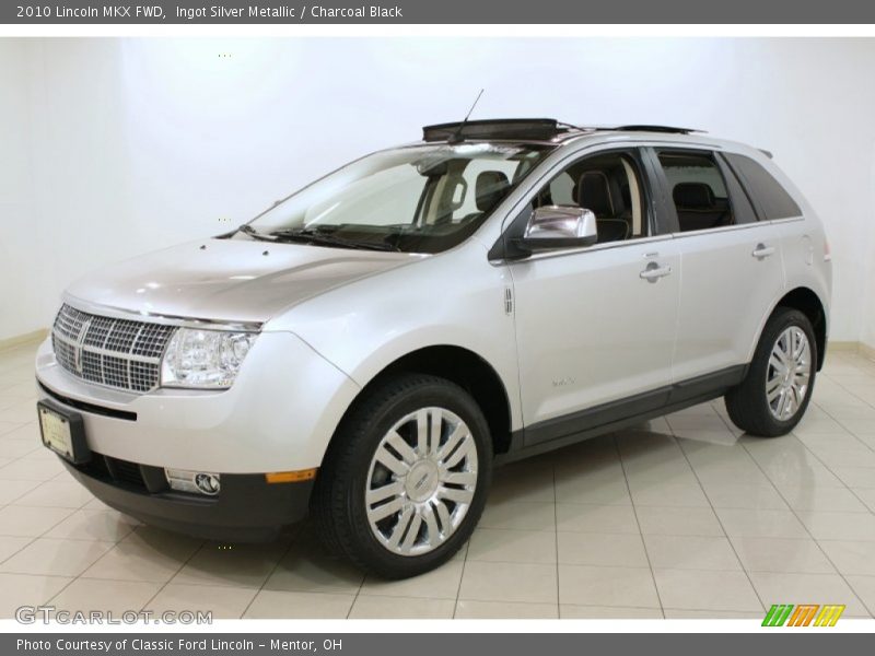 Ingot Silver Metallic / Charcoal Black 2010 Lincoln MKX FWD