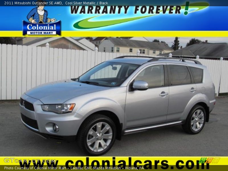 Cool Silver Metallic / Black 2011 Mitsubishi Outlander SE AWD