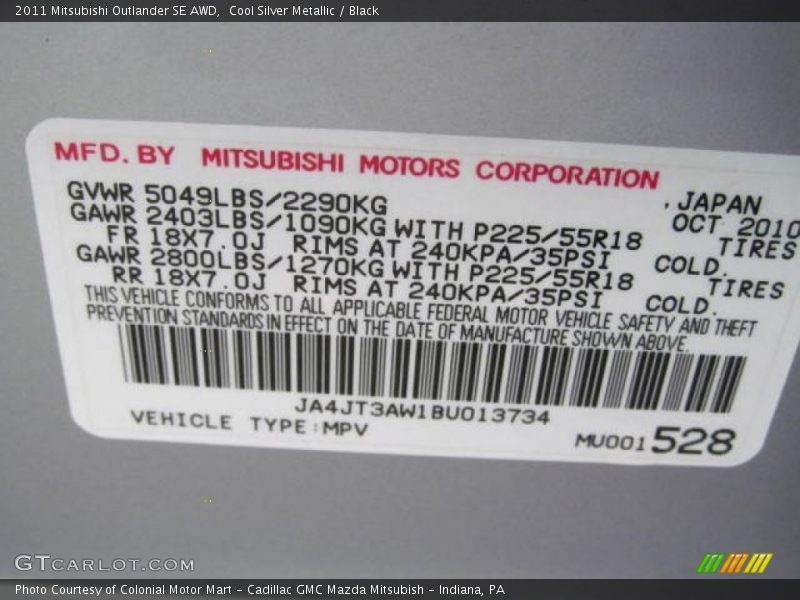 Cool Silver Metallic / Black 2011 Mitsubishi Outlander SE AWD