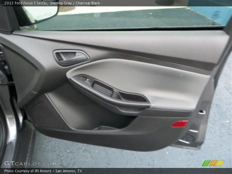 Sterling Gray / Charcoal Black 2013 Ford Focus S Sedan