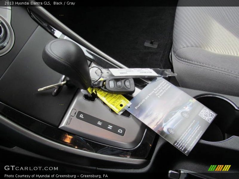Black / Gray 2013 Hyundai Elantra GLS