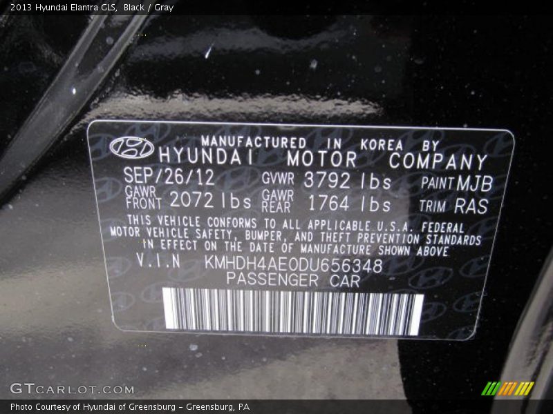 Black / Gray 2013 Hyundai Elantra GLS