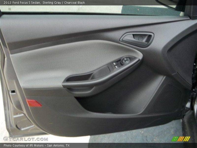 Sterling Gray / Charcoal Black 2013 Ford Focus S Sedan