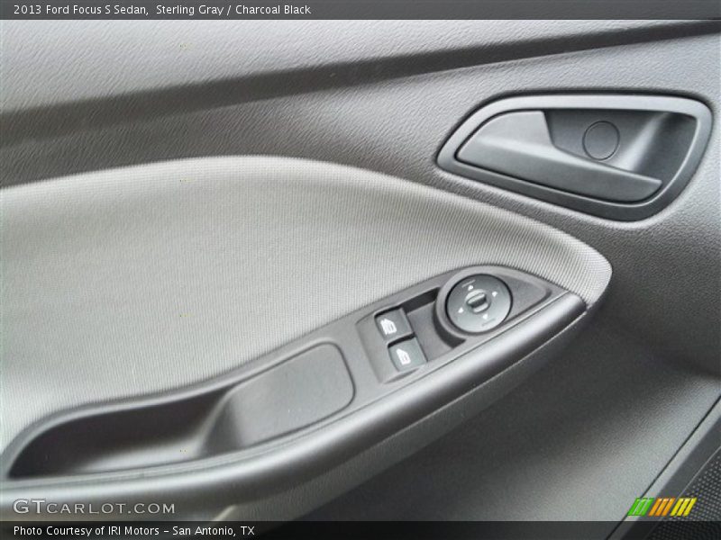 Sterling Gray / Charcoal Black 2013 Ford Focus S Sedan