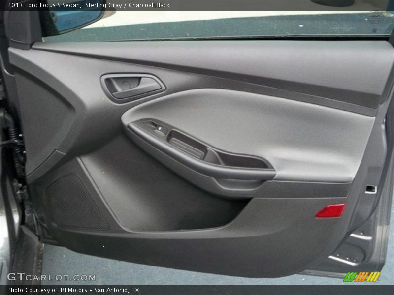 Sterling Gray / Charcoal Black 2013 Ford Focus S Sedan