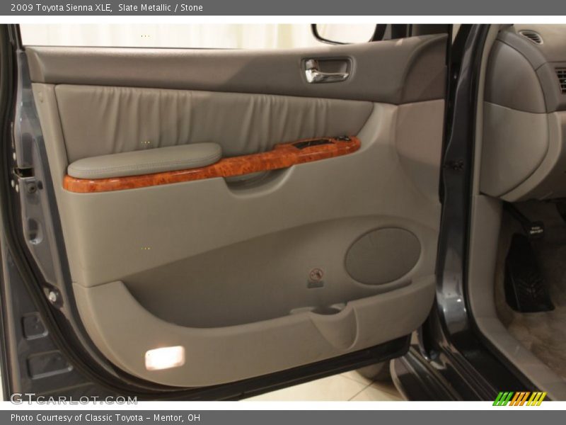 Slate Metallic / Stone 2009 Toyota Sienna XLE
