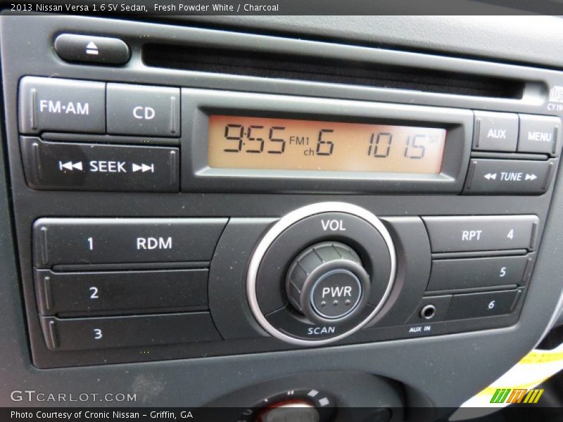Audio System of 2013 Versa 1.6 SV Sedan