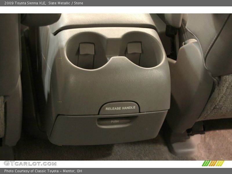 Slate Metallic / Stone 2009 Toyota Sienna XLE