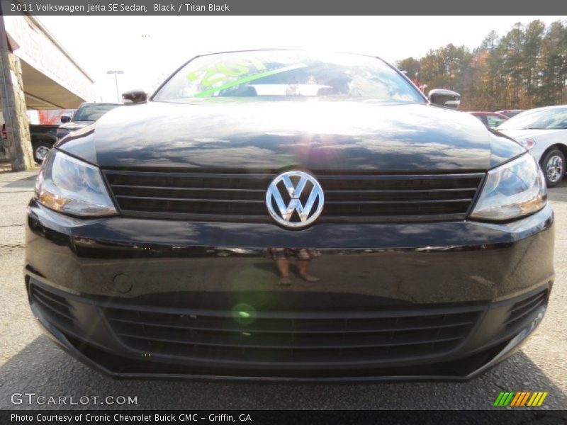 Black / Titan Black 2011 Volkswagen Jetta SE Sedan