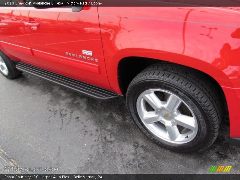 Victory Red / Ebony 2010 Chevrolet Avalanche LT 4x4