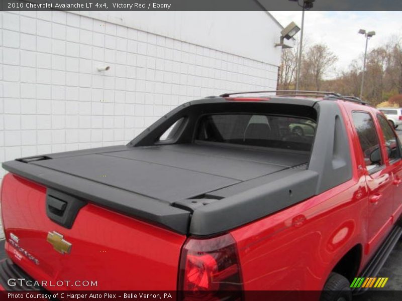 Victory Red / Ebony 2010 Chevrolet Avalanche LT 4x4