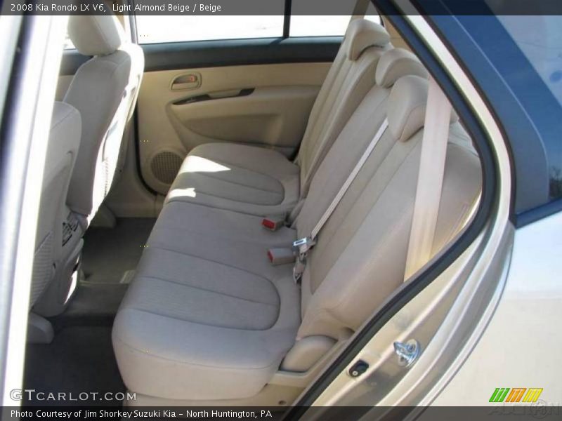 Light Almond Beige / Beige 2008 Kia Rondo LX V6