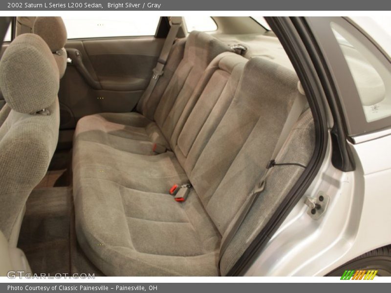 Bright Silver / Gray 2002 Saturn L Series L200 Sedan