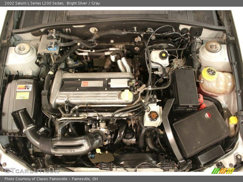 Bright Silver / Gray 2002 Saturn L Series L200 Sedan