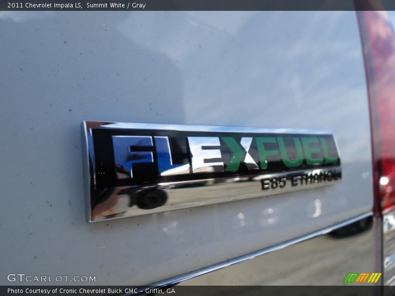 Summit White / Gray 2011 Chevrolet Impala LS
