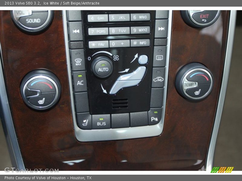Ice White / Soft Beige/Anthracite 2013 Volvo S80 3.2