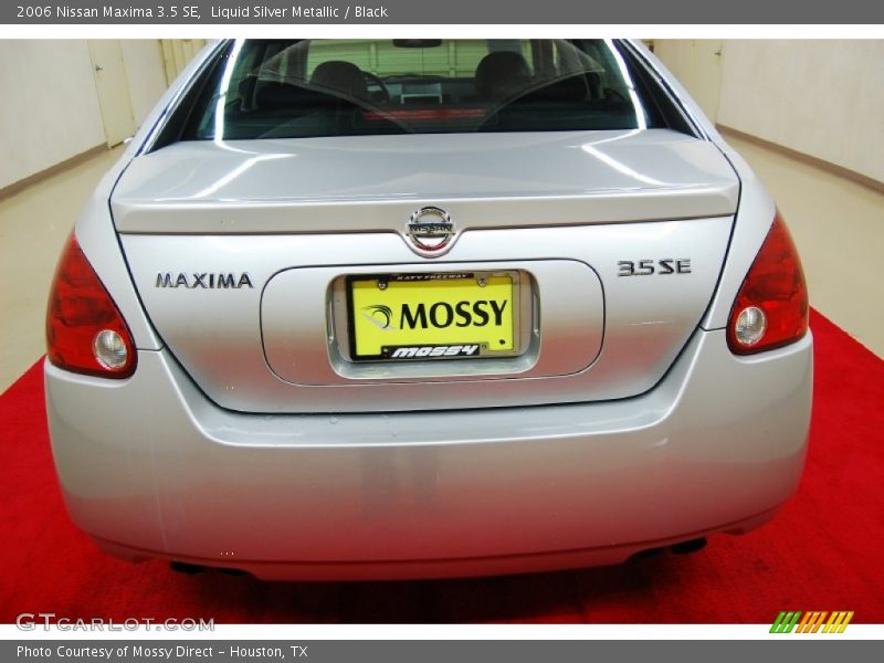 Liquid Silver Metallic / Black 2006 Nissan Maxima 3.5 SE