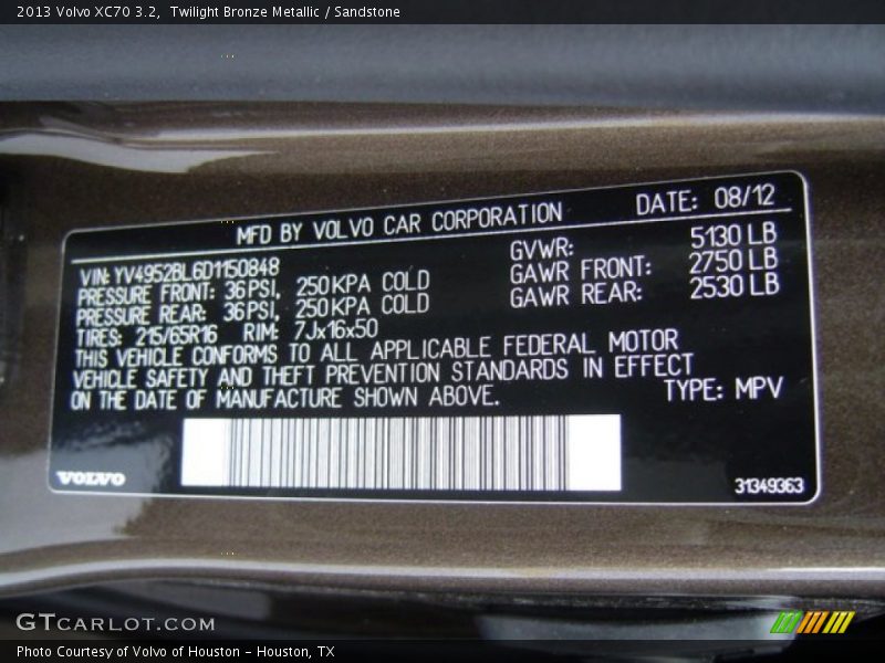 Twilight Bronze Metallic / Sandstone 2013 Volvo XC70 3.2