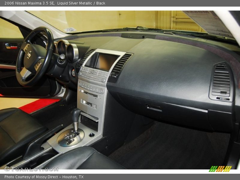Liquid Silver Metallic / Black 2006 Nissan Maxima 3.5 SE