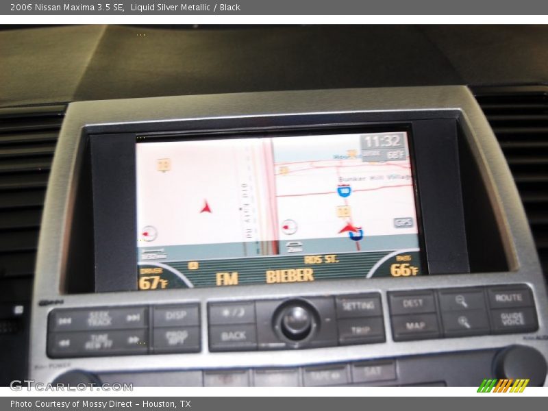Liquid Silver Metallic / Black 2006 Nissan Maxima 3.5 SE