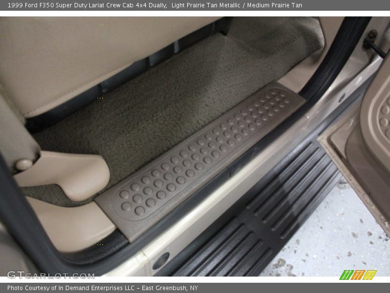 Light Prairie Tan Metallic / Medium Prairie Tan 1999 Ford F350 Super Duty Lariat Crew Cab 4x4 Dually