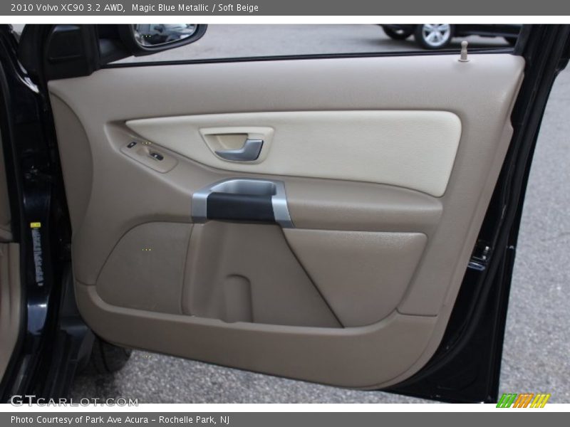 Magic Blue Metallic / Soft Beige 2010 Volvo XC90 3.2 AWD