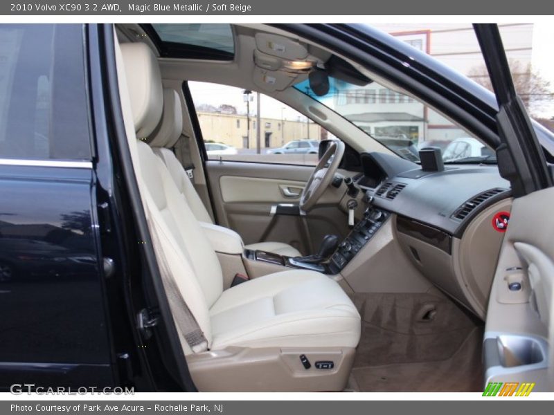 Magic Blue Metallic / Soft Beige 2010 Volvo XC90 3.2 AWD