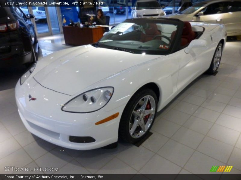 Arctic White / Red 2013 Chevrolet Corvette Convertible