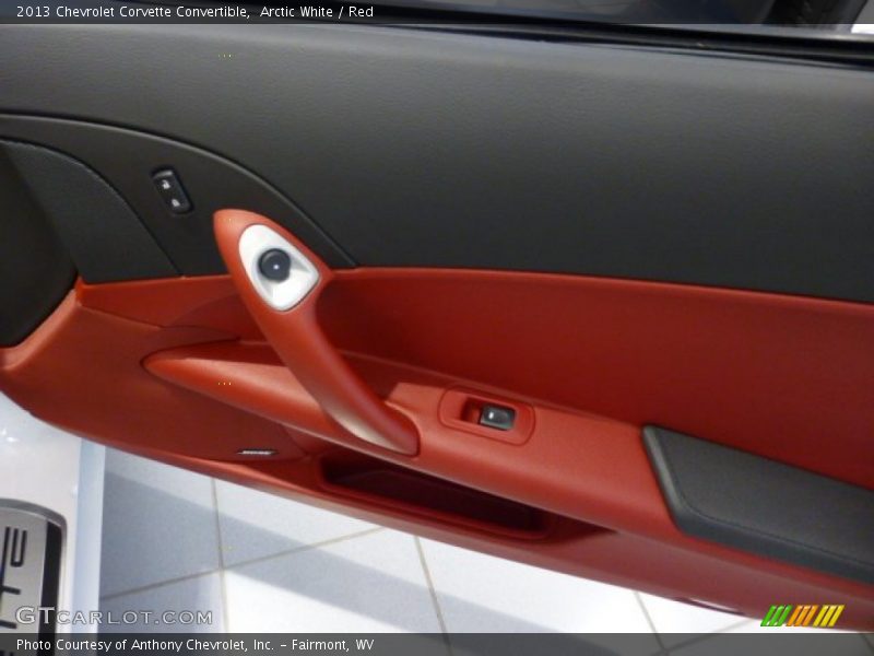 Arctic White / Red 2013 Chevrolet Corvette Convertible