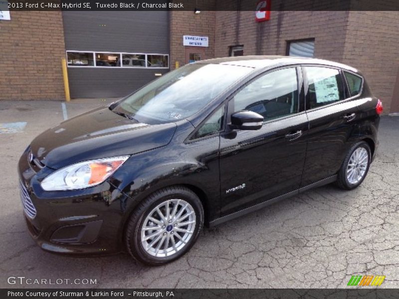 Front 3/4 View of 2013 C-Max Hybrid SE